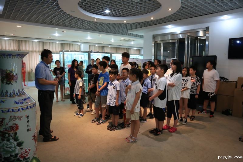 2019.06.20人体生命科学馆科普夏令营-1_副本.jpg